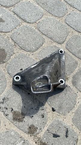 Кронштейн подушки (опоры) двигателя левой