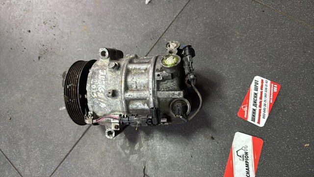 Компрессор кондиционера — фото 3