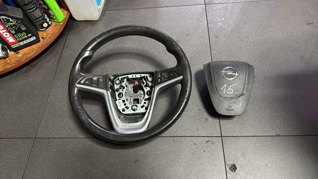 Подушка безопасности (AIRBAG) водительская