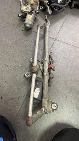 Механізм переднього очищувача opel