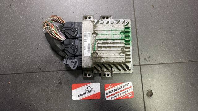 Модуль (блок) керування (ЕБУ) двигуном — фото 4