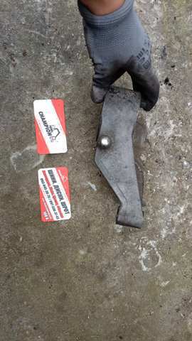 Подушка (опора) двигуна, передня — фото 4