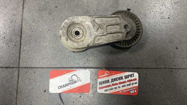 Натягувач приводного ременя (тріщина) — фото 3