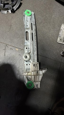 Механізм склопідіймача двері задньої, лівої — фото 3