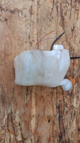 Насос-моторчик бачка омивача — фото 2