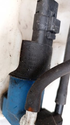 Насос-моторчик бачка омивача — фото 3