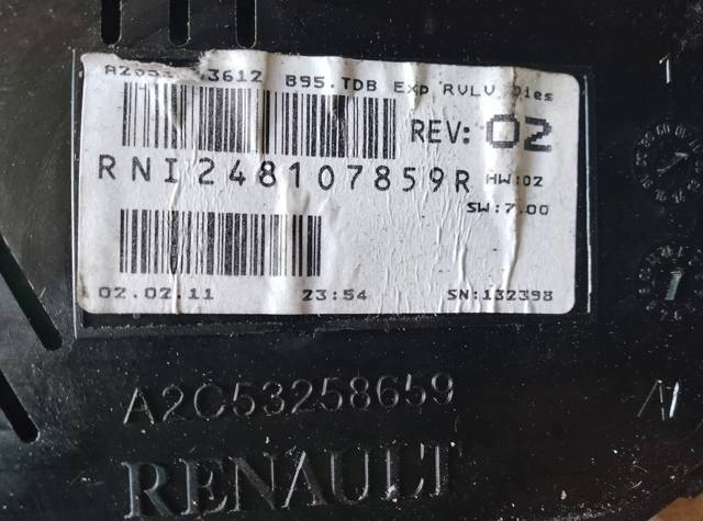 Приладова дошка-щиток приладів — фото 16