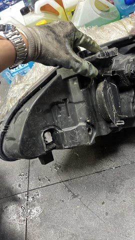 Фара права Рено Лагуна 3 — фото 8