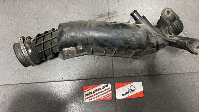 Патрубок воздушный, выход из турбины/компрессора (наддув) — фото 4