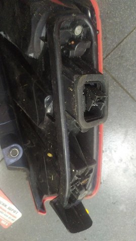 Ліхтар задній правий — фото 4