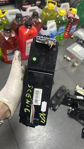 Блок управления режимами отопления/кондиционирования — фото 2