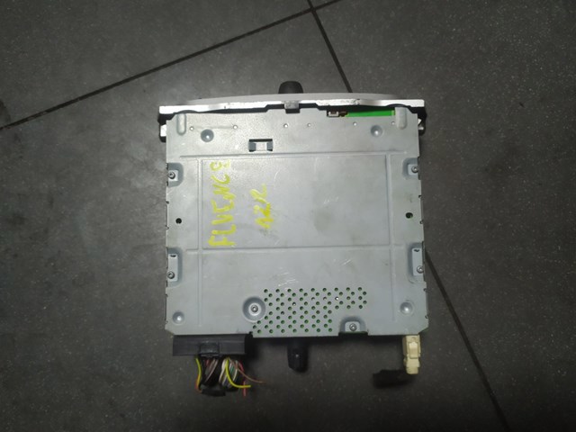 Магнитола (радио AM/FM) — фото 7