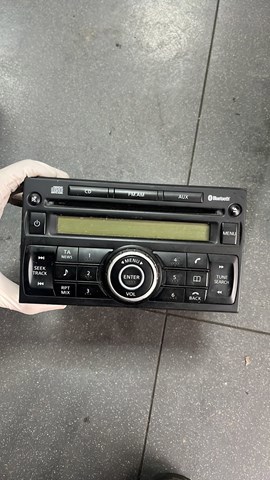 Магнітола штатна