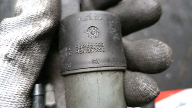 Насос-двигун омивача скла, переднього — фото 3