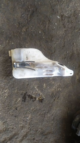 Бачок омивача скла — фото 5