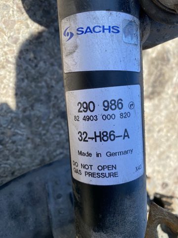 Амортизатор передній, правий — фото 3