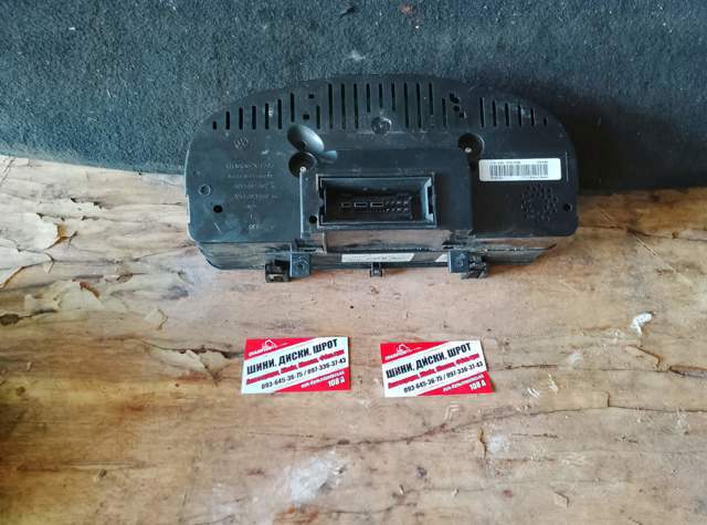 Панель приладів — фото 2