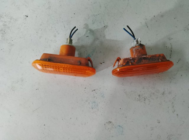 Повторювач повороту на крилі — фото 3