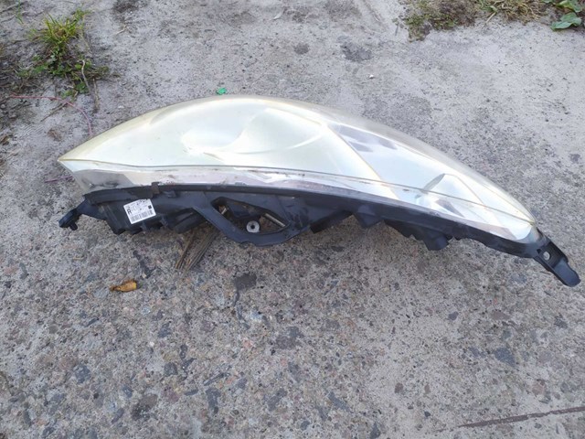 Передня фара — фото 3