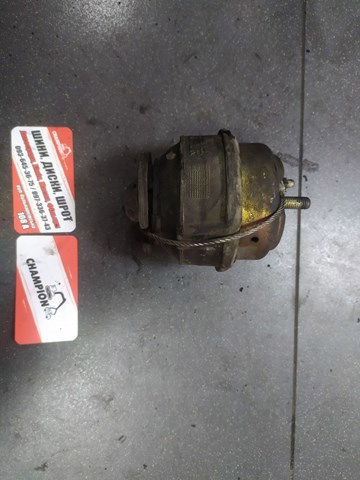 Подушка (опора) двигуна, задня — фото 3