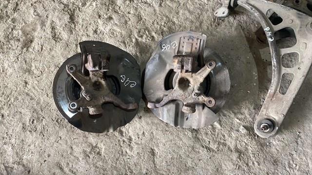 Цапфа (поворотный кулак) передний правый — фото 2