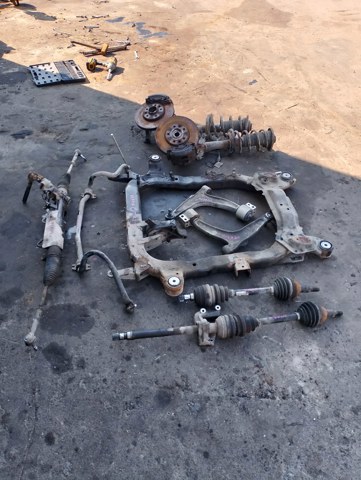 Пружина передняя