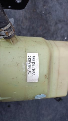 Насос підсилювача керма — фото 3