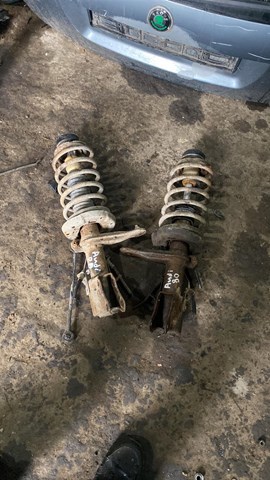 Амортизатор передний