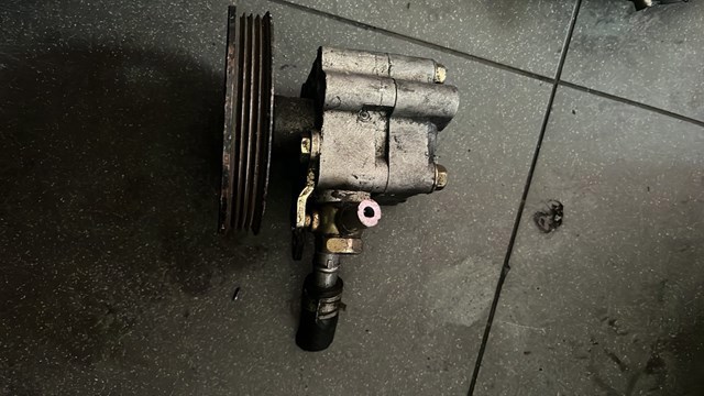 Насос гидроусилителя руля (ГУР) — фото 5