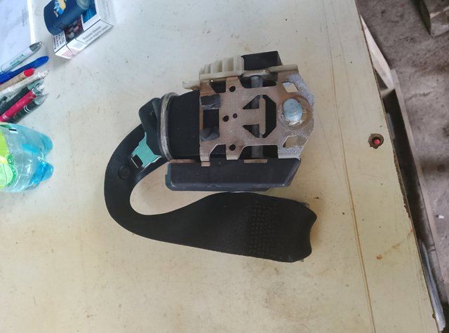 Задній ремінь безпеки — фото 4