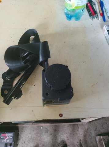 Ремінь безпеки — фото 3