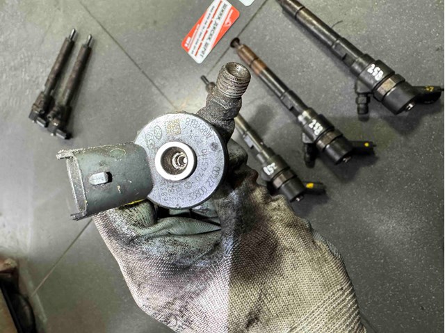 Форсунка впрыска топлива — фото 3