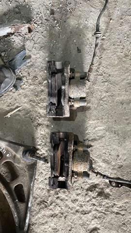 Суппорт тормозной передний левый — фото 2