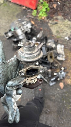 Клапан EGR рециркуляции газов — фото 2