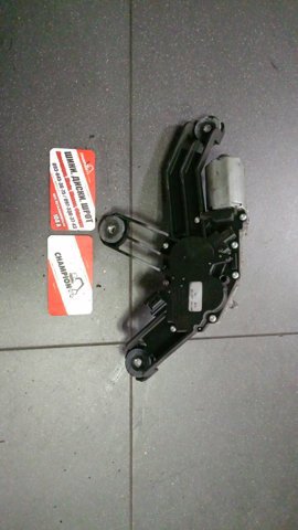 Моторчик заднего стеклоочистителя — фото 4