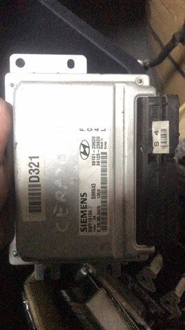 электронный блок управления двигателем