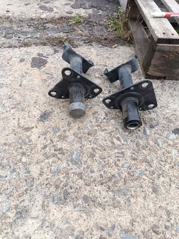 Кронштейн бампера переднего правый — фото 4