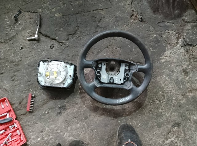 Подушка безопасности (AIRBAG) водительская — фото 2