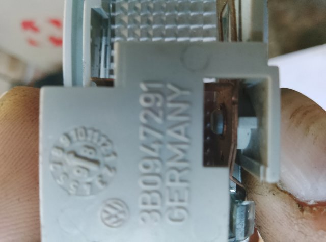 Плафон освітлення салона/кабіни, задній — фото 12