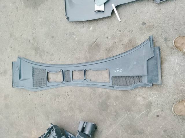 Накладка под лобовое — фото 3