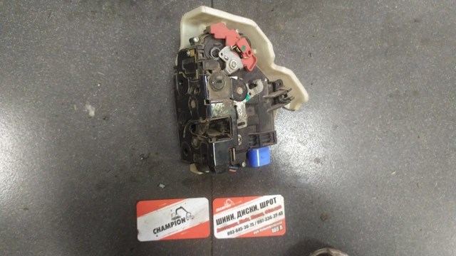 Замок задньої двері, лівої — фото 4