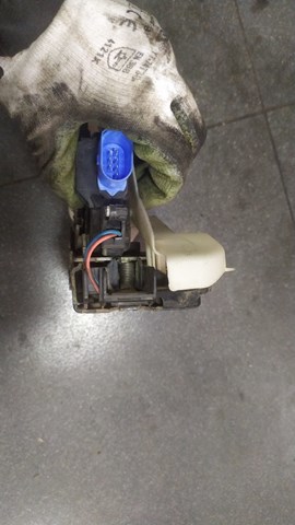 Замок задньої двері, лівої — фото 2