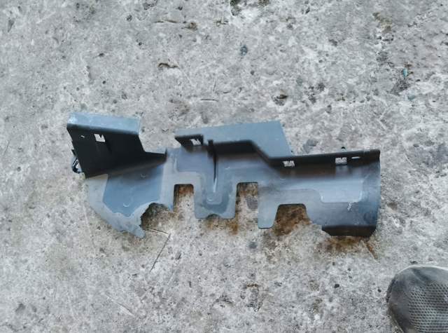 Воздуховод (дефлектор) радиатора правый — фото 7