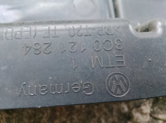 Воздуховод (дефлектор) радиатора правый — фото 4