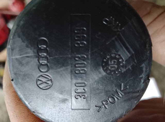 Болт — фото 2