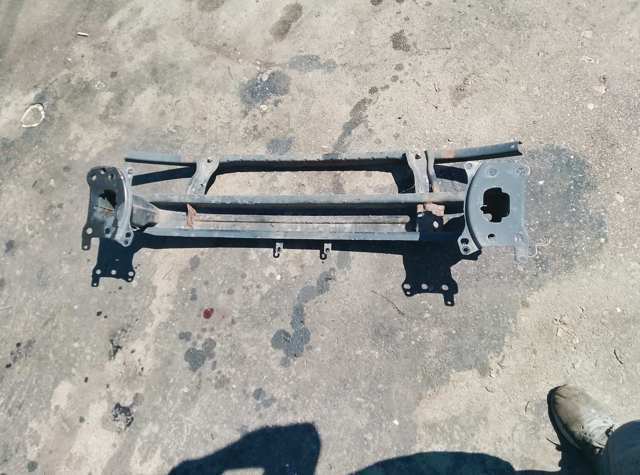 Усилитель бампера переднего — фото 4