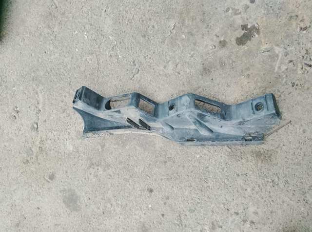 Кронштейн бампера переднего внешний правый — фото 11