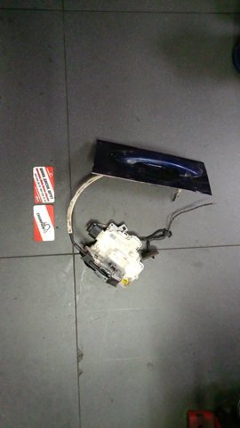 Тримач зовнішньої ручки дверей, передньої лівої — фото 2