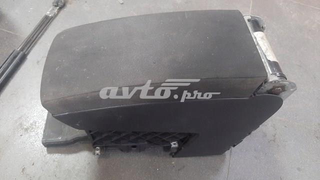 підлокотник пасат б6 — фото 2