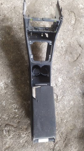 підлокотник пасат б6 — фото 4